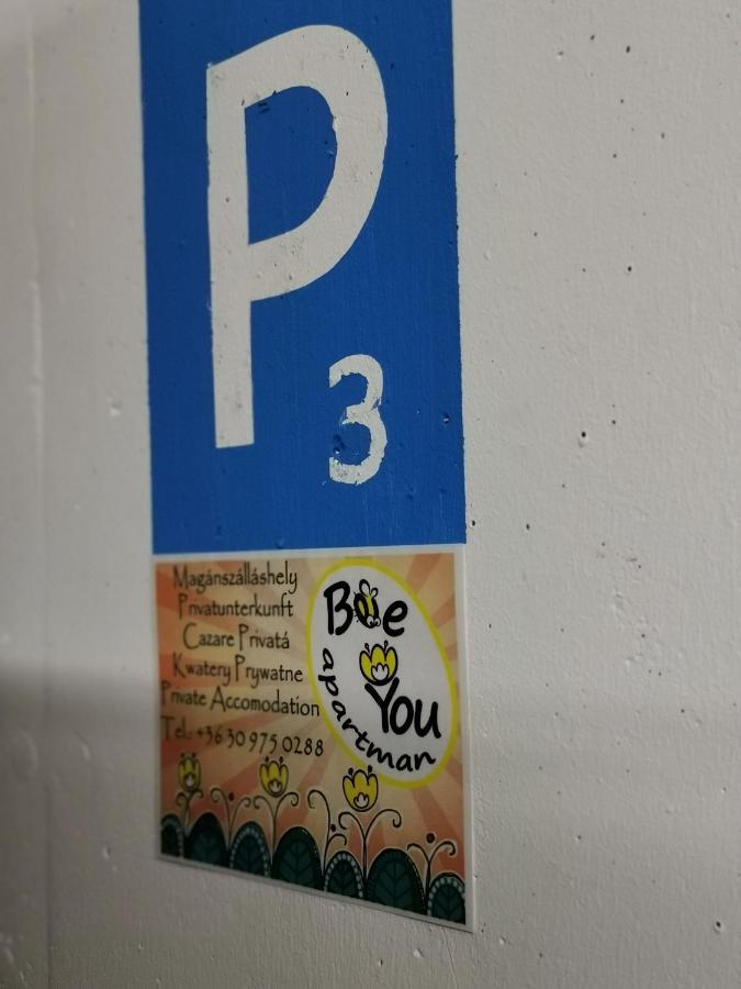 Bee You Apartman Hajdúszoboszló 外观 照片
